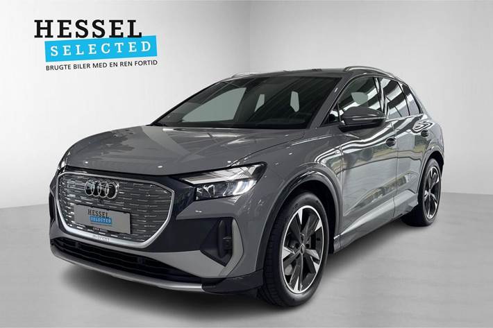 Grå Audi Q4 e-tron fra 2025 set udefra