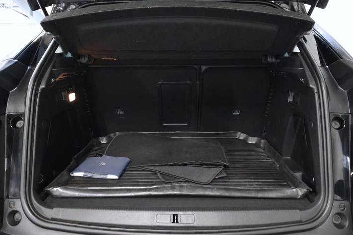 Sort Peugeot 3008 fra 2018