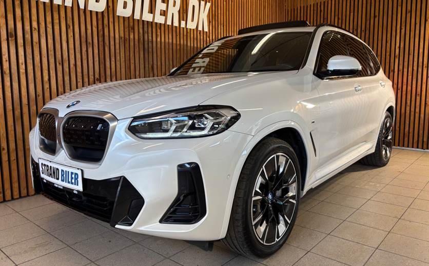 BMW iX3 Charged Plus M-Sport