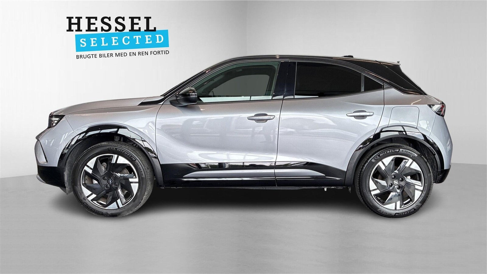 Grå Opel Mokka-e fra 2025