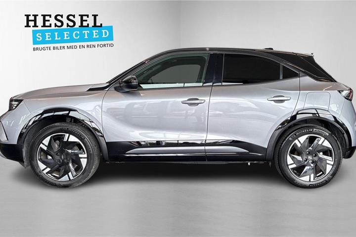 Grå Opel Mokka-e fra 2025