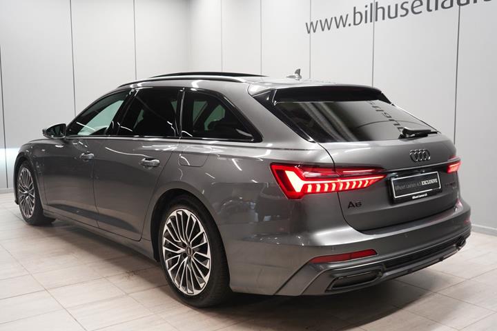 Grå Audi A6 fra 2023