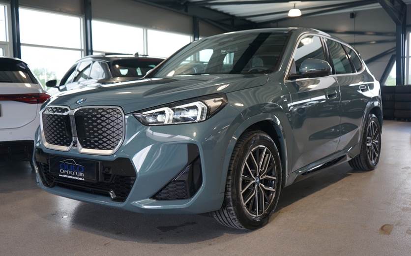 BMW iX1 xDrive30 M-Sport