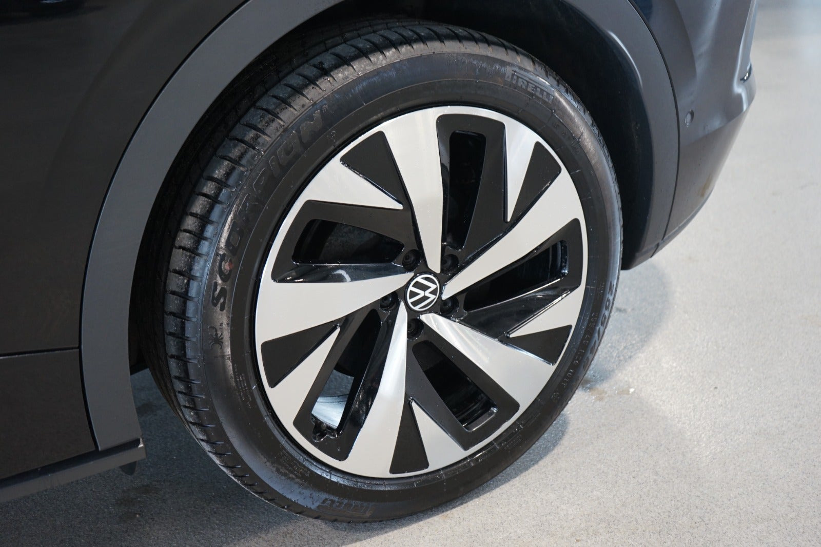 Sort VW ID.5 fra 2023