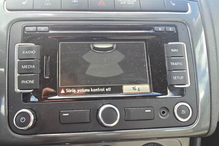 Grå VW Polo fra 2014