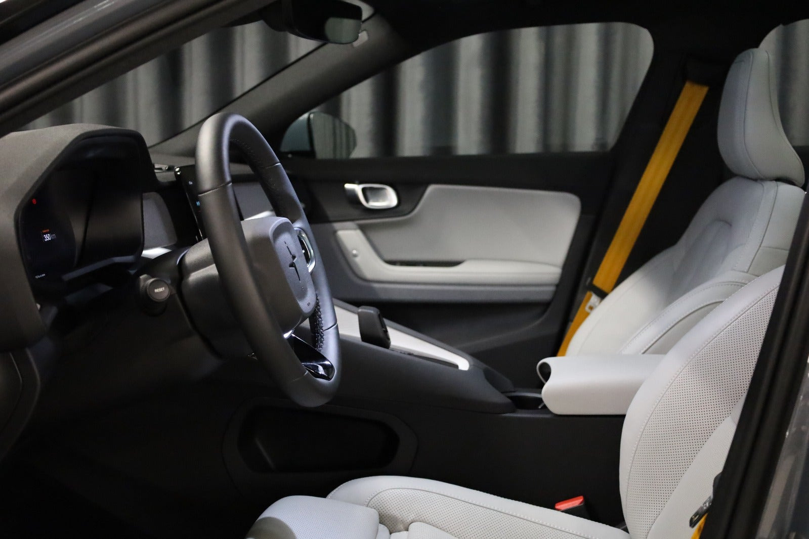 undefined Polestar 2 fra 2024