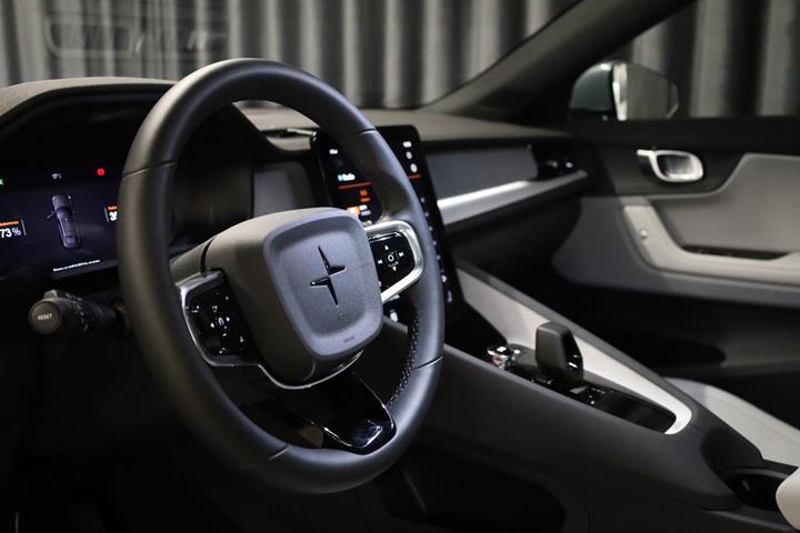 undefined Polestar 2 fra 2024
