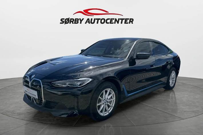 Sort BMW i4 fra 2024