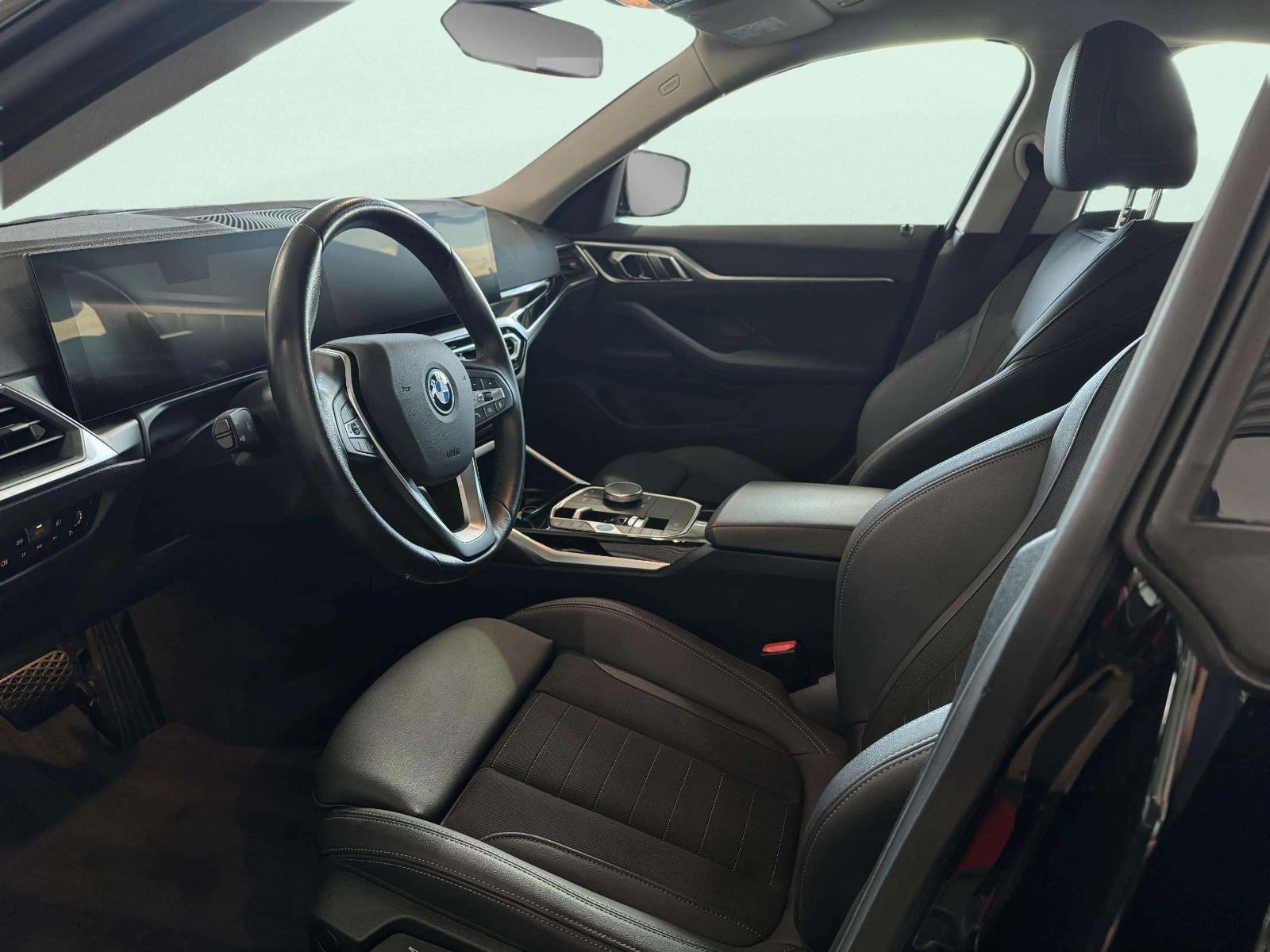 Sort BMW i4 fra 2024