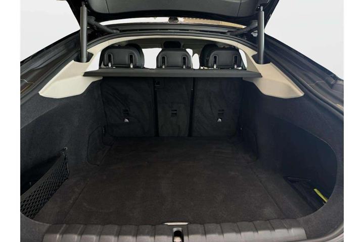 Sort BMW i4 fra 2024