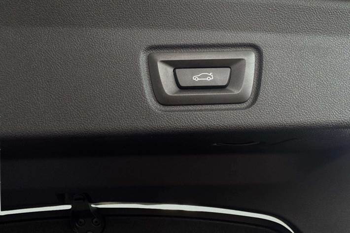 Sort BMW i4 fra 2024