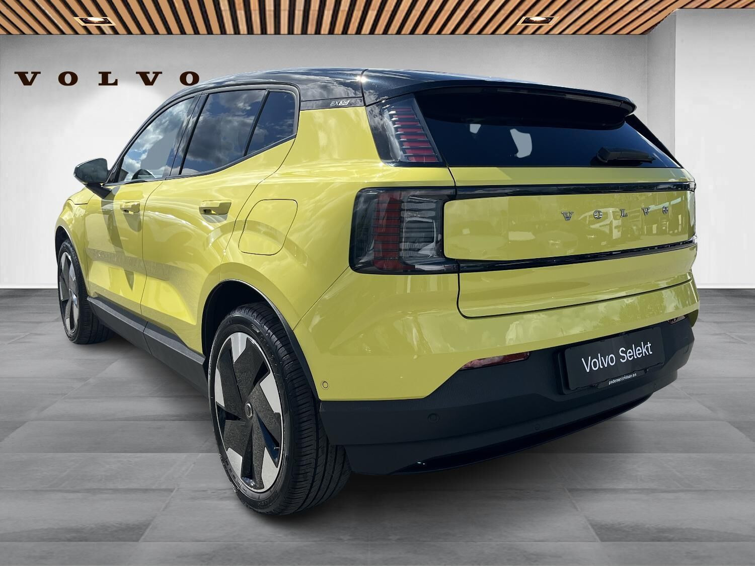 Gul Volvo EX30 fra 2025