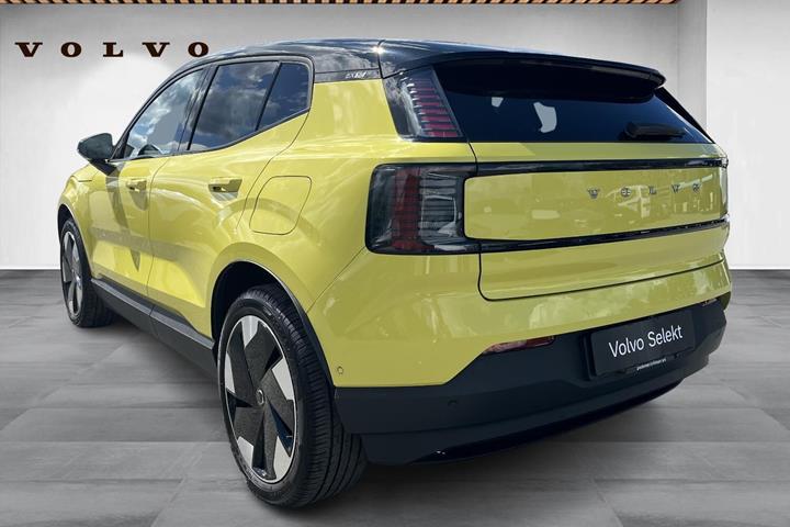 Gul Volvo EX30 fra 2025