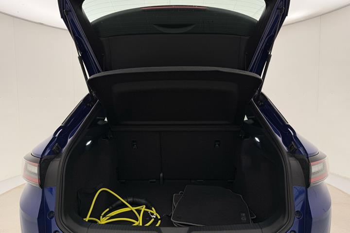 Blå VW ID.4 fra 2023
