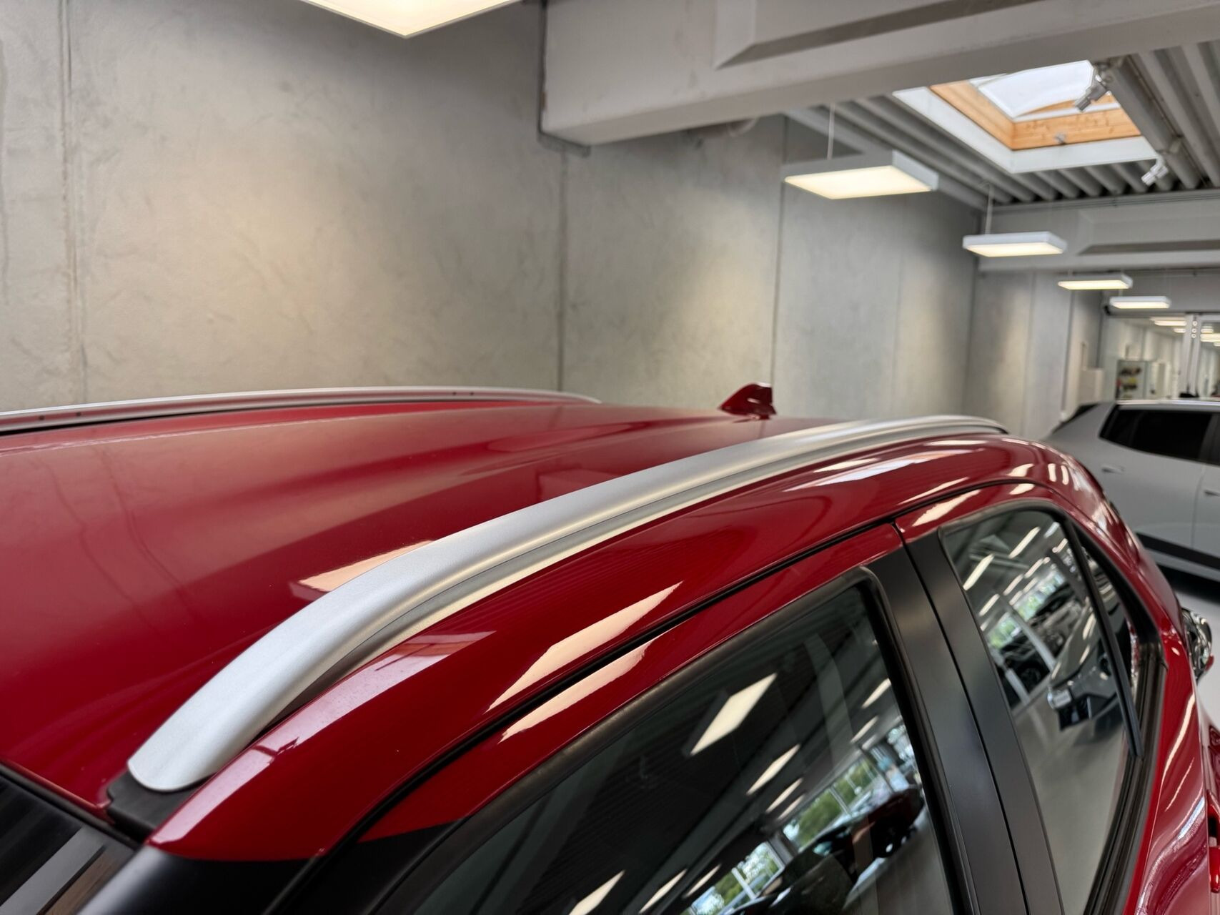 Rød Toyota Yaris Cross fra 2022
