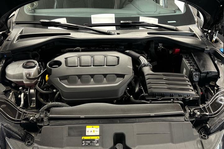 Grå Audi TT fra 2021