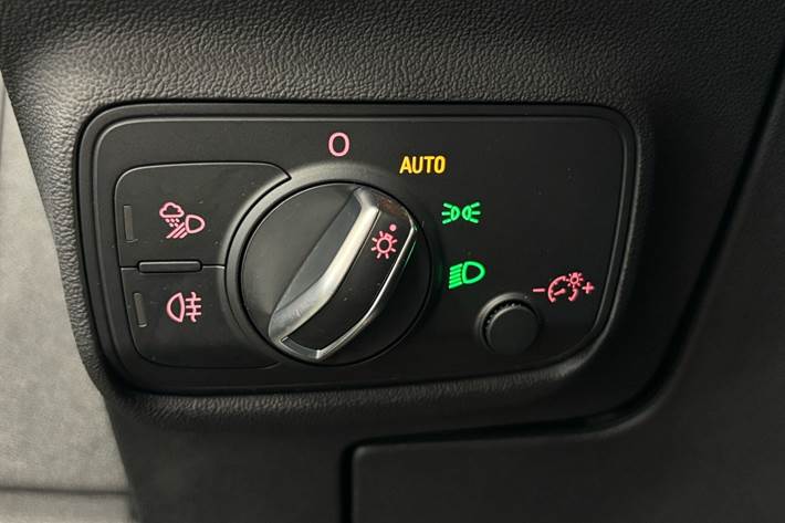 Grå Audi TT fra 2021