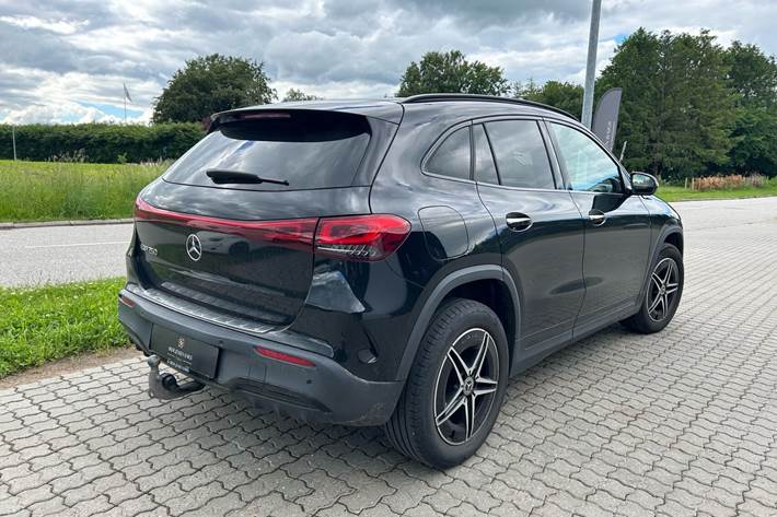 Sort Mercedes EQA 250 fra 2021