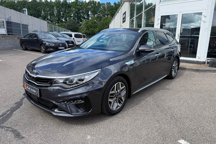 Grå Kia Optima fra 2019