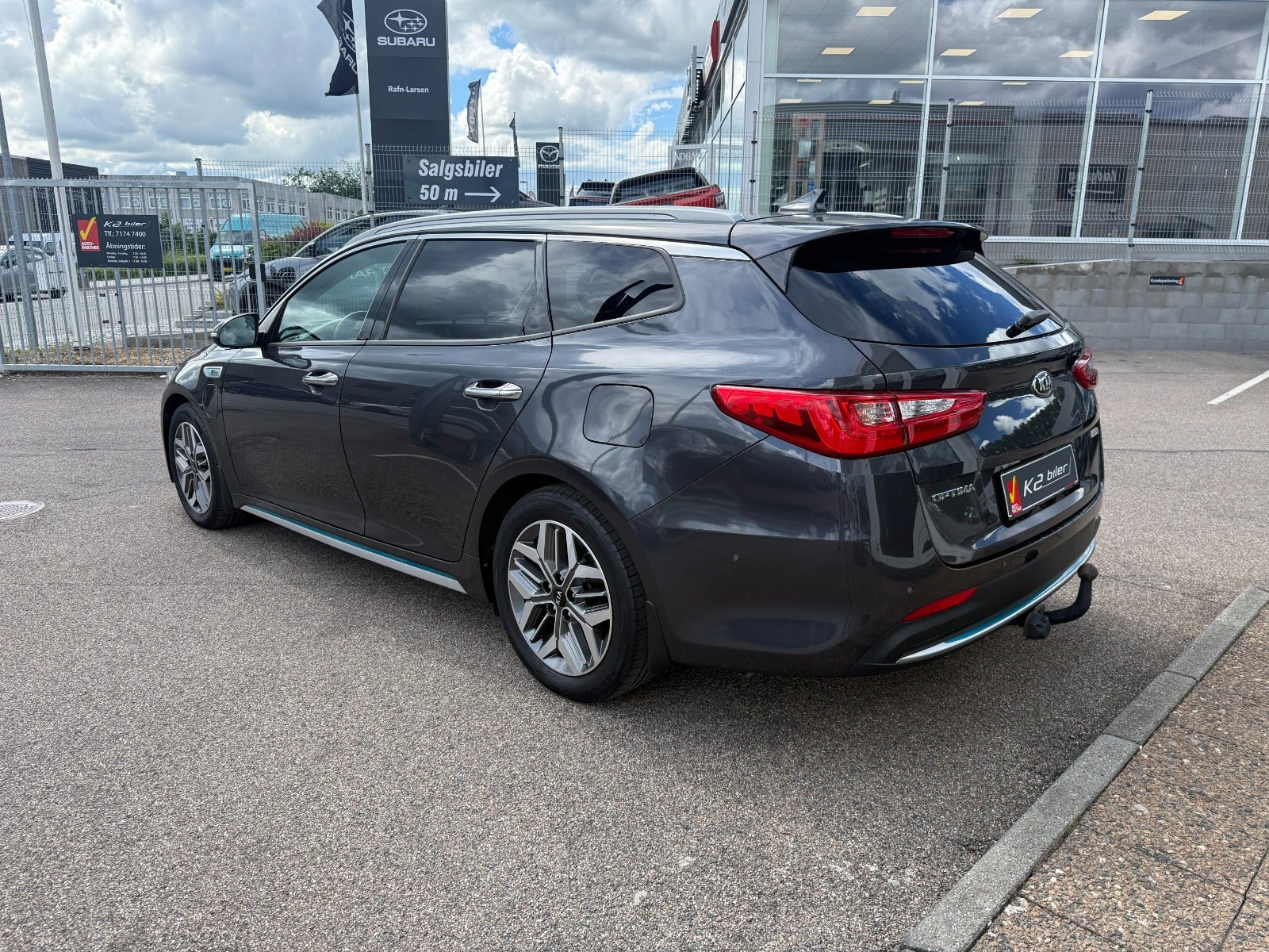 Grå Kia Optima fra 2019