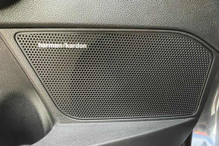 Grå Kia Optima fra 2019