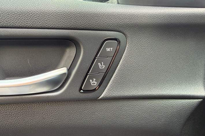 Grå Kia Optima fra 2019