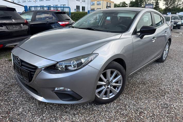 Grå Mazda 3 fra 2013