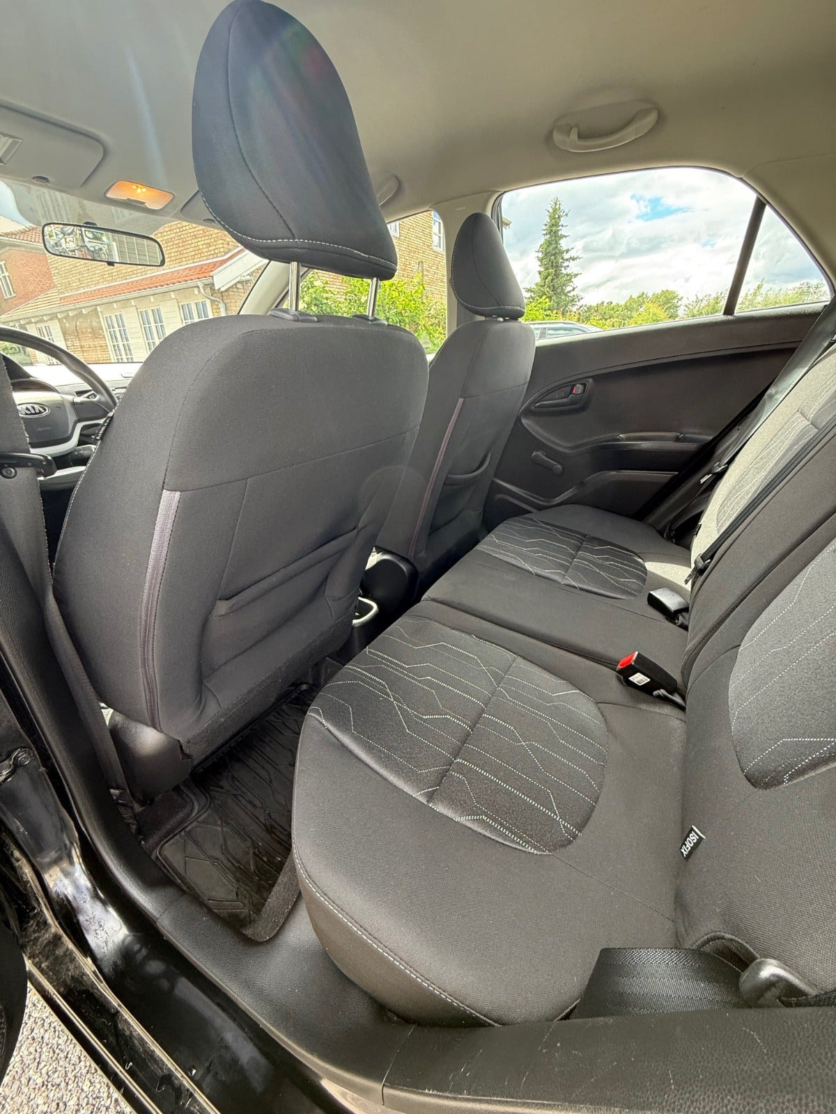 Sort Kia Picanto fra 2014