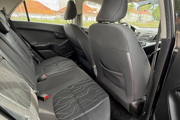 Sort Kia Picanto fra 2014