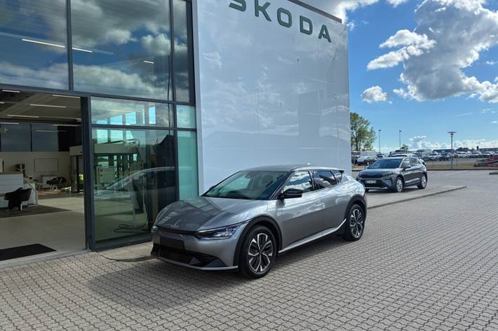 Sølv Kia EV6 fra 2024