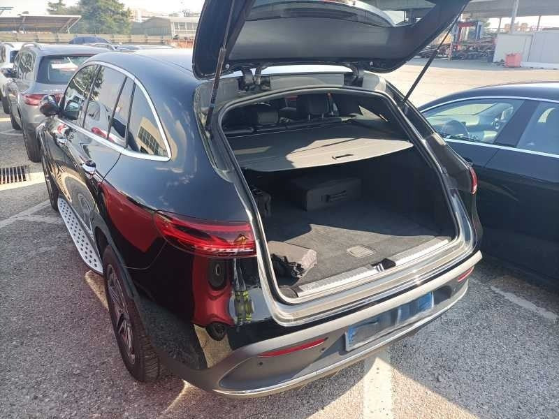 Sort Mercedes EQC400 fra 2021