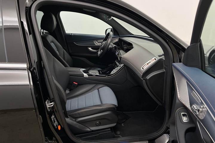 Sort Mercedes EQC400 fra 2022