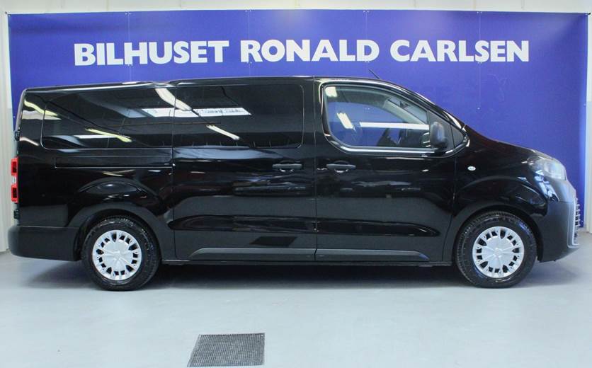 Toyota Proace Verso 75 Long Shuttle