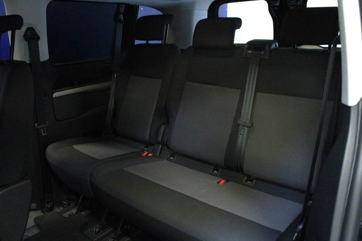 Sort Toyota Proace Verso fra 2024