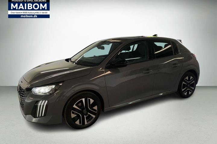 Grå Peugeot 208 fra 2024 set udefra