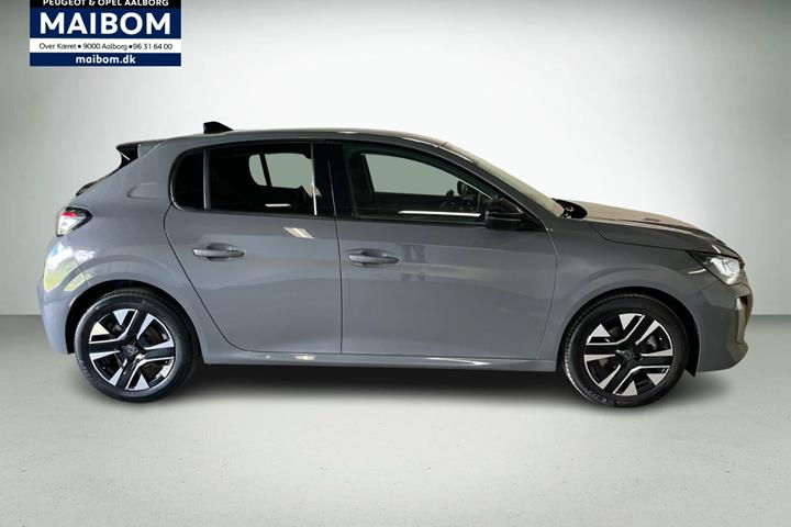 Grå Peugeot 208 fra 2024