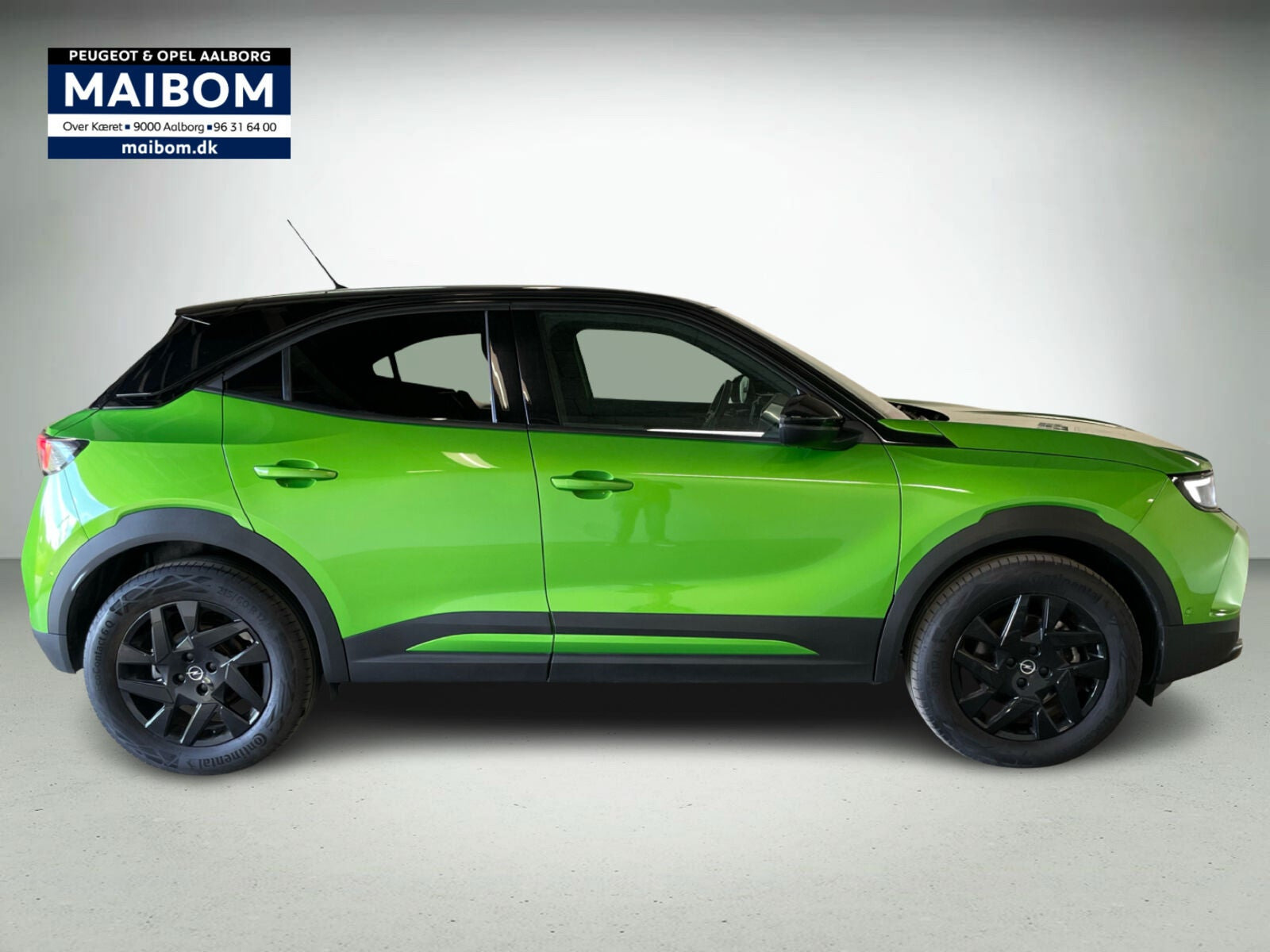 Grøn Opel Mokka-e fra 2023