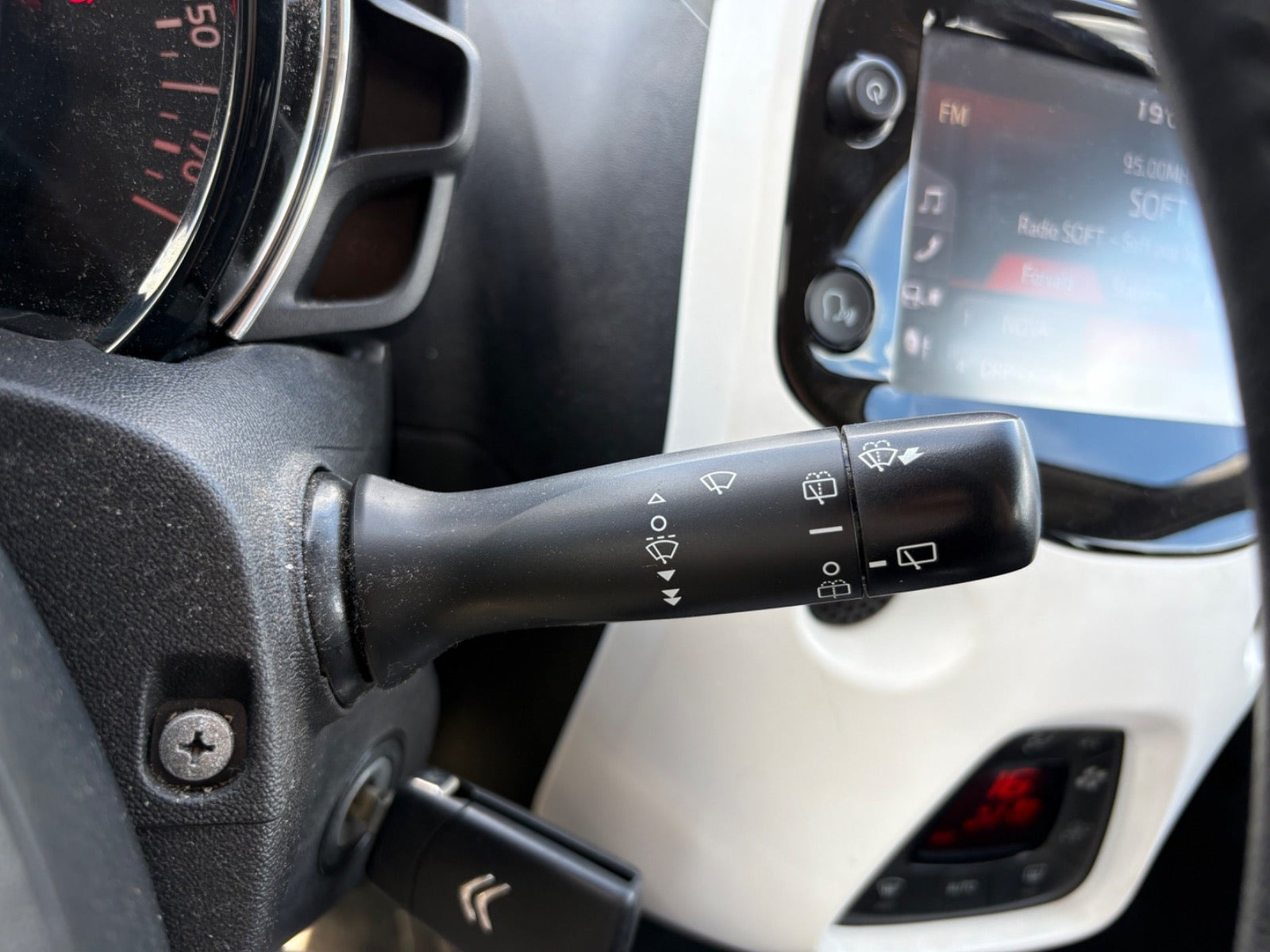 Rød Citroën C1 fra 2019