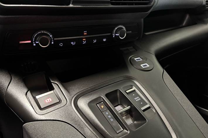 undefined Peugeot e-Rifter fra 2025