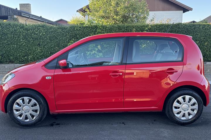 Rød Skoda Citigo fra 2014