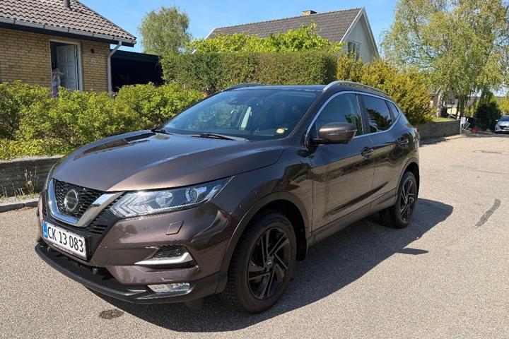 Brun Nissan Qashqai fra 2019