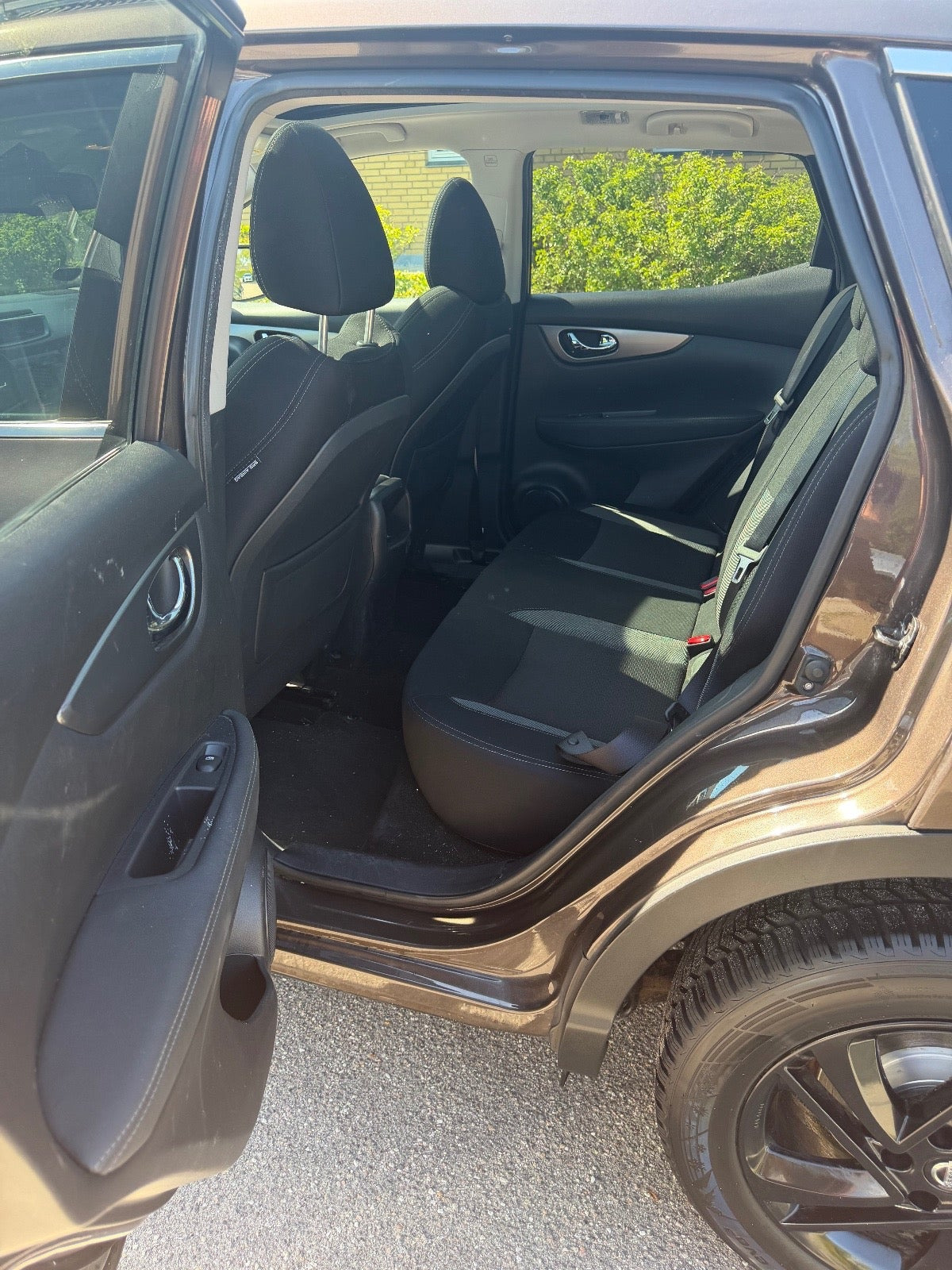 Brun Nissan Qashqai fra 2019