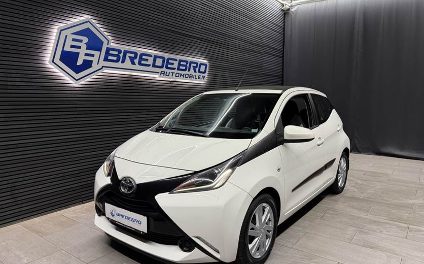 Toyota Aygo 1,0 VVT-i x-wave Sky