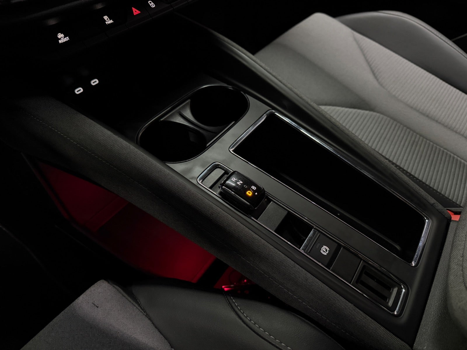 Sort Skoda Enyaq fra 2025