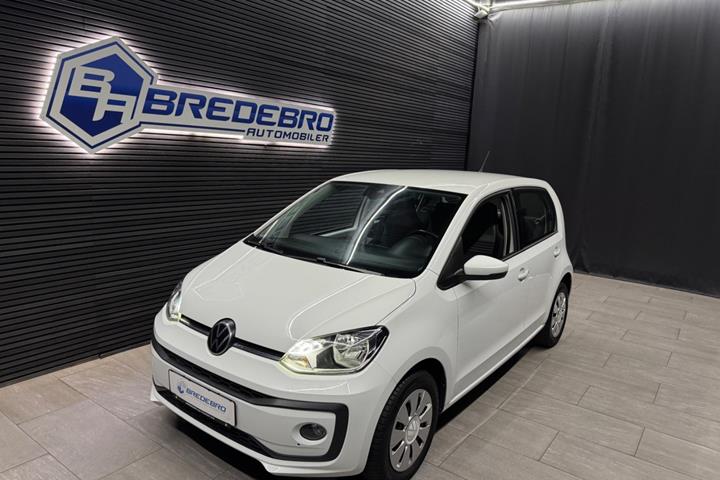 Hvid VW UP! fra 2020 set udefra