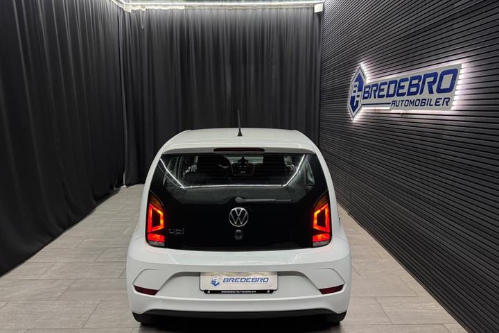 Hvid VW UP! fra 2020