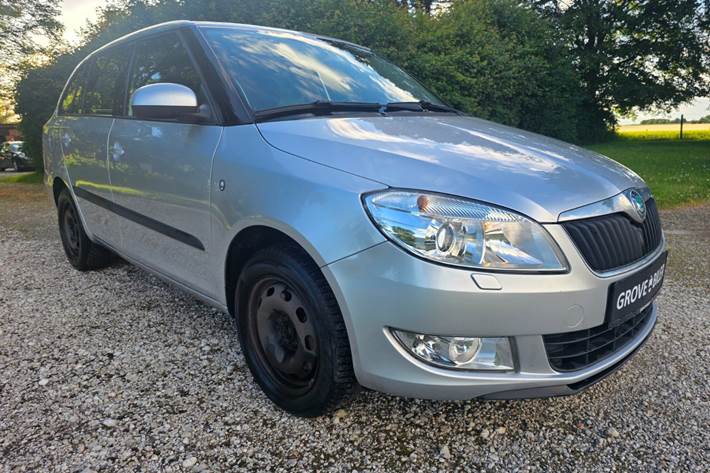 undefined Skoda Fabia fra 2013 set udefra