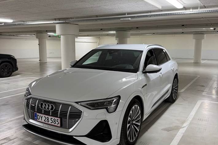 undefined Audi e-tron fra 2021