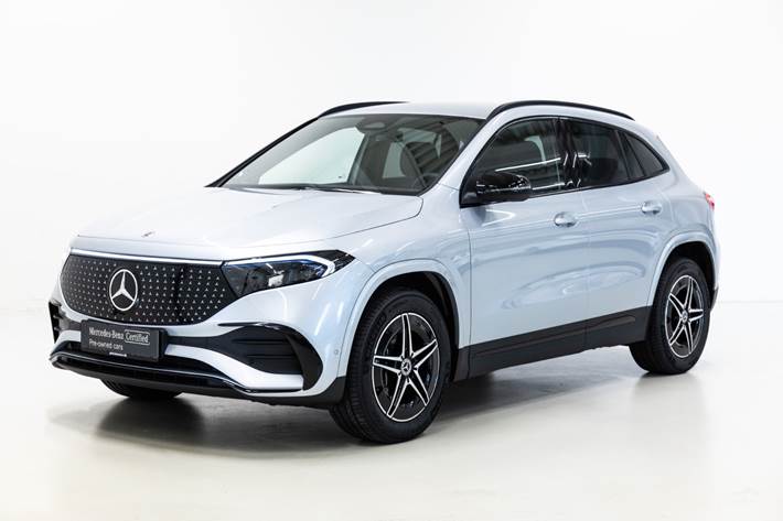 Sølv Mercedes EQA250+ fra 2026 set udefra