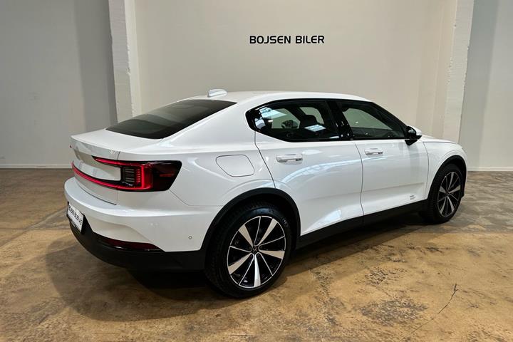 Hvid Polestar 2 fra 2023